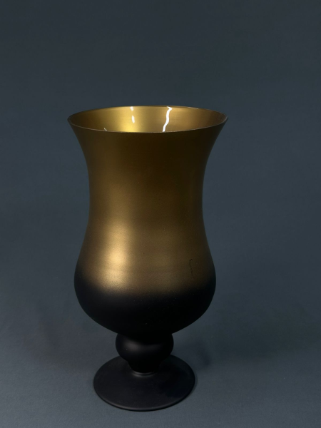 Ваза-амфора Жюльен